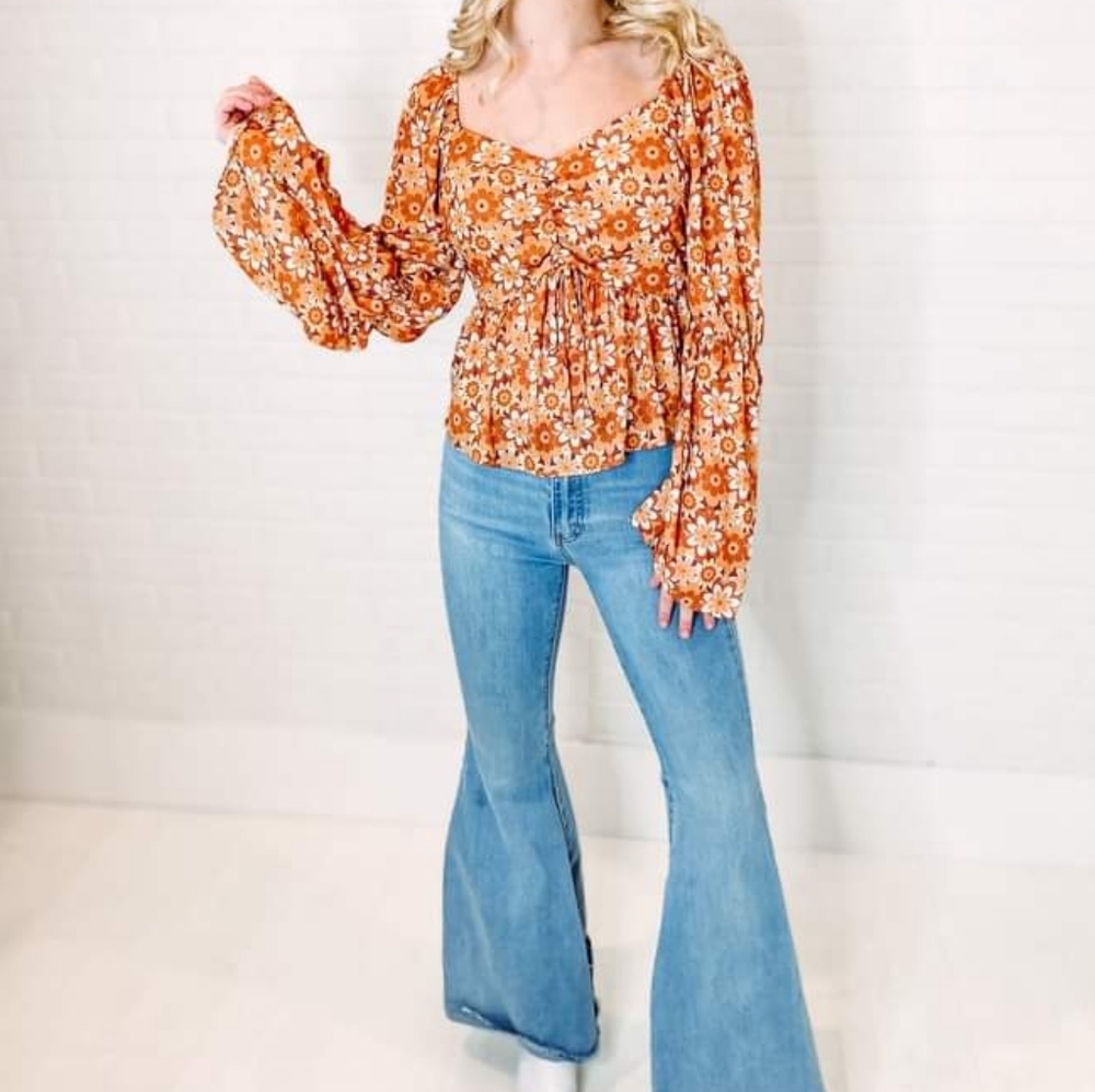 Peach Love California floral retro print top
